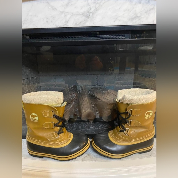 Sorel Tan Snow Boots size 3 unixes - Picture 6 of 10